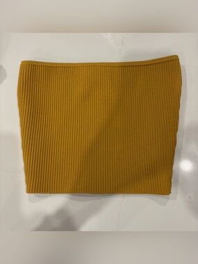 Babaton Mustard Sculpt Ribbed Knit Crop Top